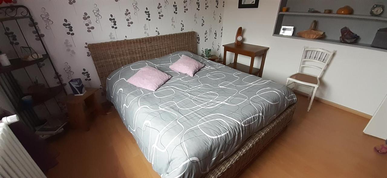 Chez Evelyne Chambre D'Hotes Chez L'Habitant Верден-сюр-Мез Екстер'єр фото